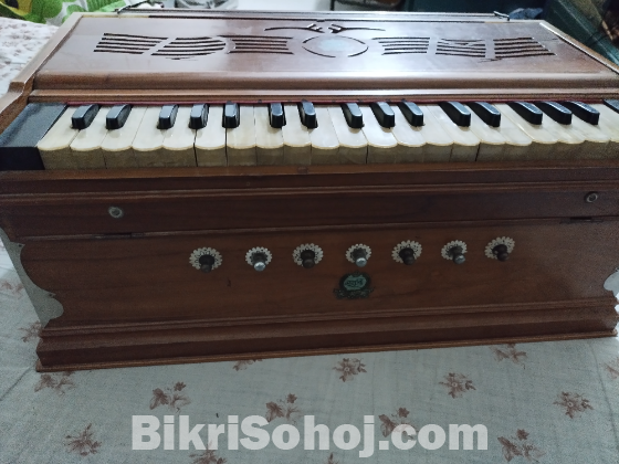 Harmonium for sale
